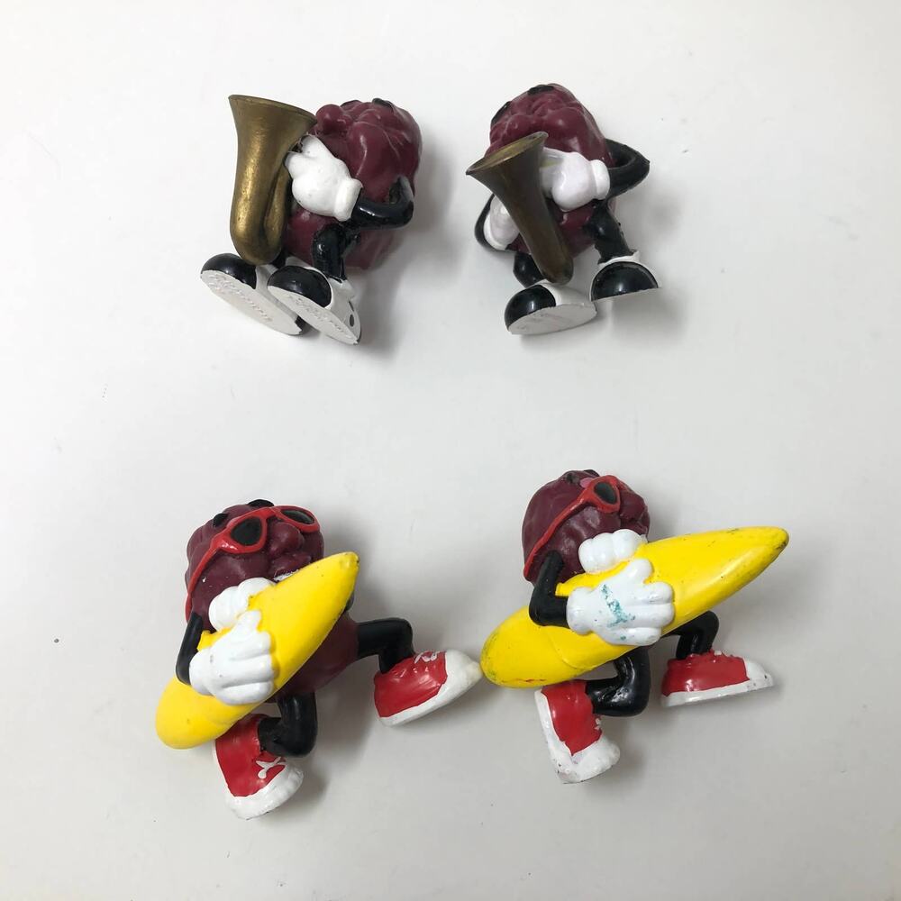 California Raisins Figures Lot of 12 Toys Surf Board Saxophone PVC 1987 Calrab - Picture 4 of 8